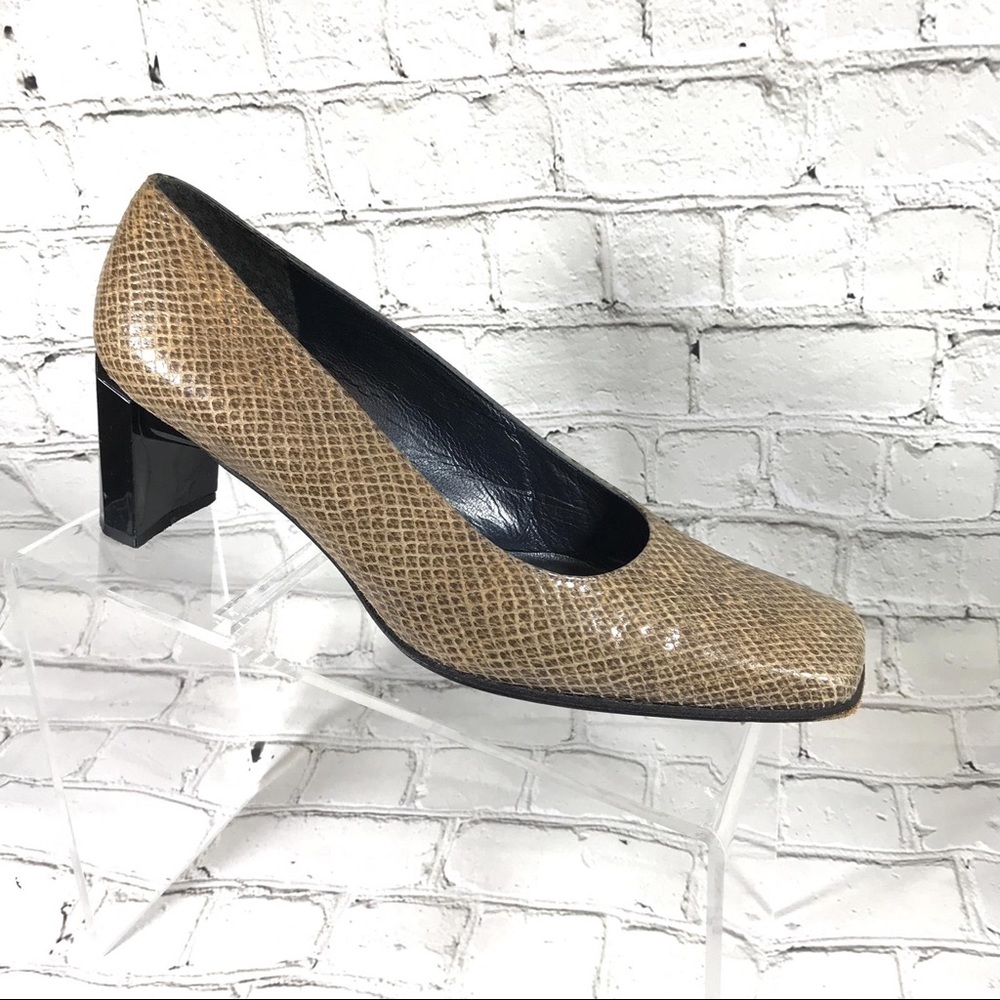 Stuart weitzman beige snake printed pump